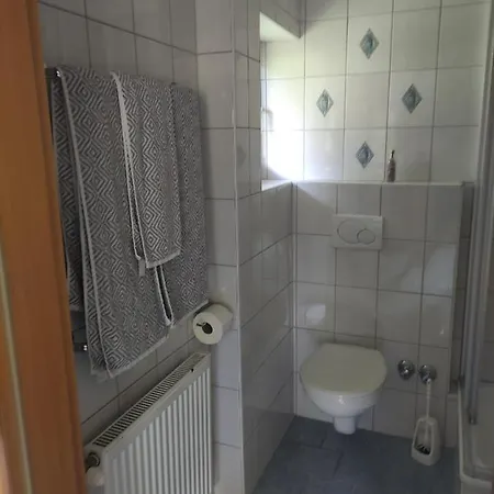Lovely Double Bedroom With Ensuite & Balcony Mayrhofen
